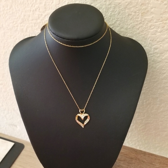 10K Gold Diamond Heart Necklace - Picture 6 of 14